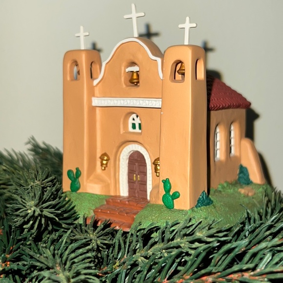 Hallmark Candlelight Services Series Ornament #3 Adobe Church.  EC - No Box SFH - Picture 1 of 10